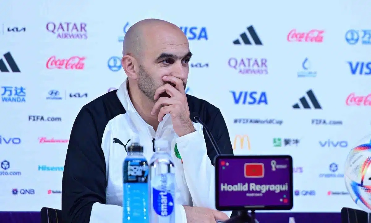  FIFA.com: Regragui ha creado en poco tiempo un bloque impenetrable que ilumina el Mundial de Qatar
