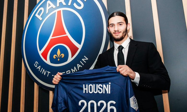  Ligue 1: El franco-marroquí Ilyes Housni firma su primer contrato profesional con el PSG