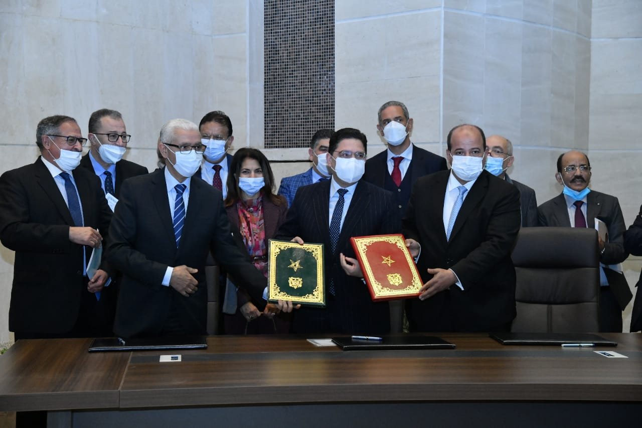  Lanzado en Rabat un programa de cooperación entre el Ministerio de Asuntos Exteriores y las dos Cámaras del Parlamento