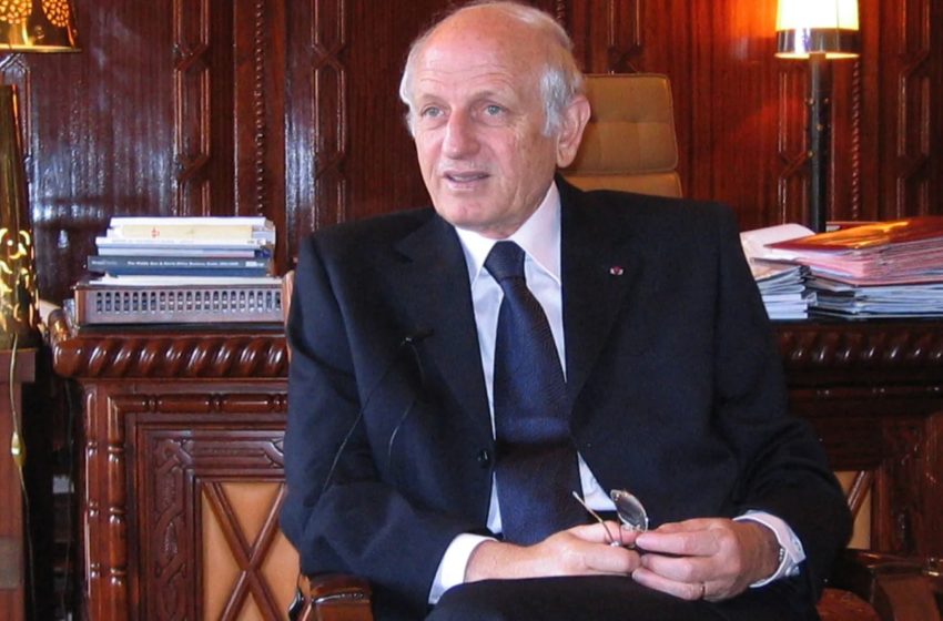  André Azoulay representa a Su Majestad el Rey en el Foro de París sobre la Paz