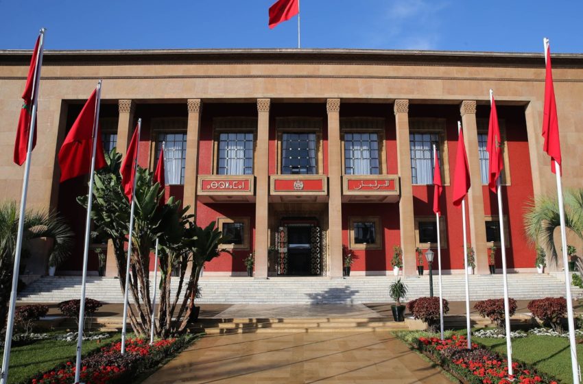  Rabat: Abierto el Simposio conmemorativo del 60º aniversario de la constitución del 1er Parlamento electo en Marruecos