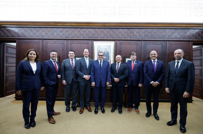  Akhannouch recibe a una delegación de miembros del Congreso estadounidense