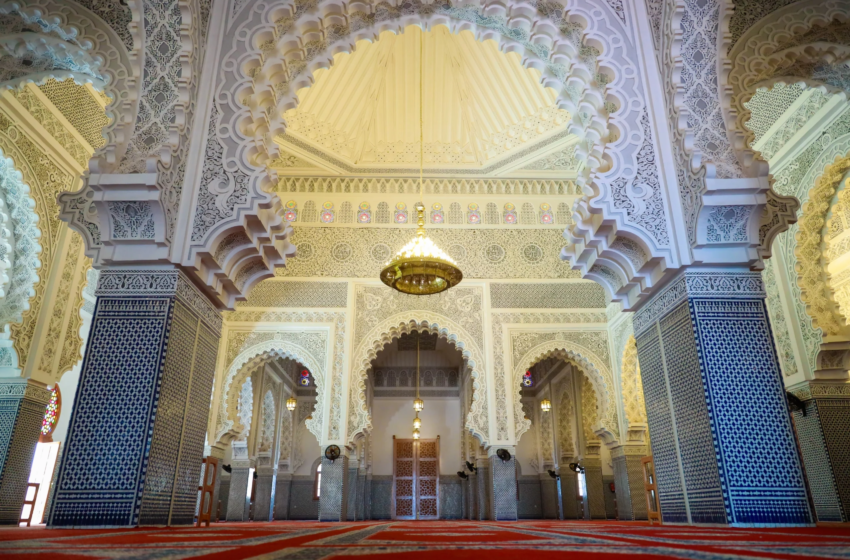 Guinea: Inauguración oficial de la Mezquita Mohammed VI de Conakry