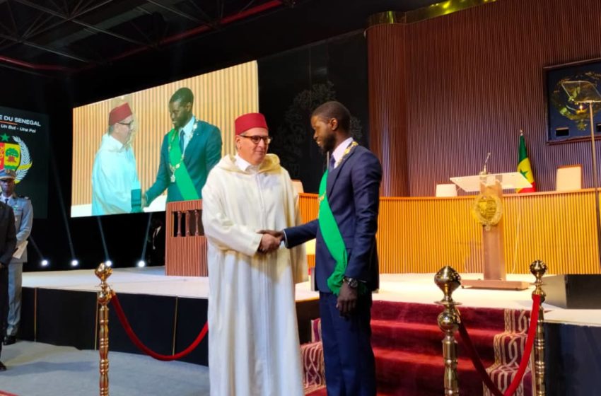  Aziz Akhannouch represente a Su Majestad el Rey Mohammed VI en la ceremonia de jura y toma de posesión del Presidente electo de la República de Senegal