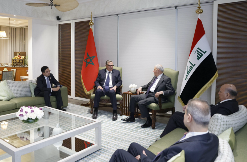  Cumbre Árabe: Akhannouch se entrevista en Manama con el presidente iraquí