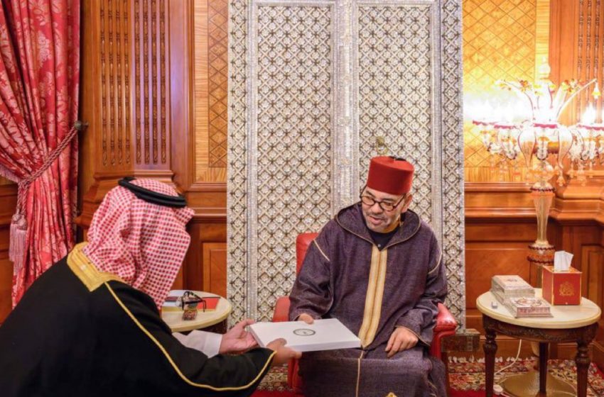  SM el Rey recibe SAR el Príncipe Turki Ben Mohammed Ben Fahd Ben Abdelaziz Al Saud